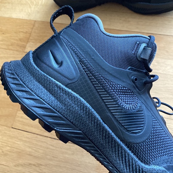 Nike React Special Field System Carbon Men Elite Outdoor shoes.High rated - Picture 2 of 13